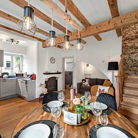 Apartment Casa Oliva - Boutique Townhouse In - Happy *