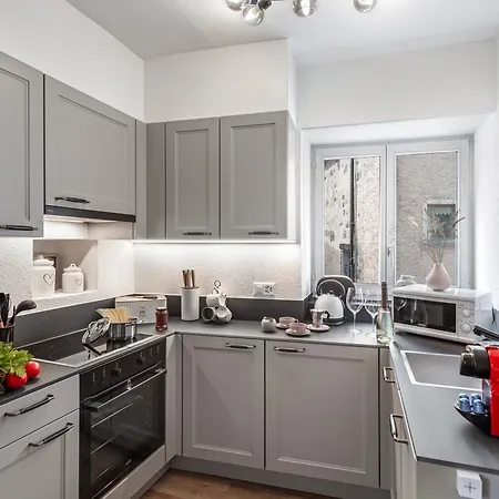 Casa Oliva - Boutique Townhouse In - Happy