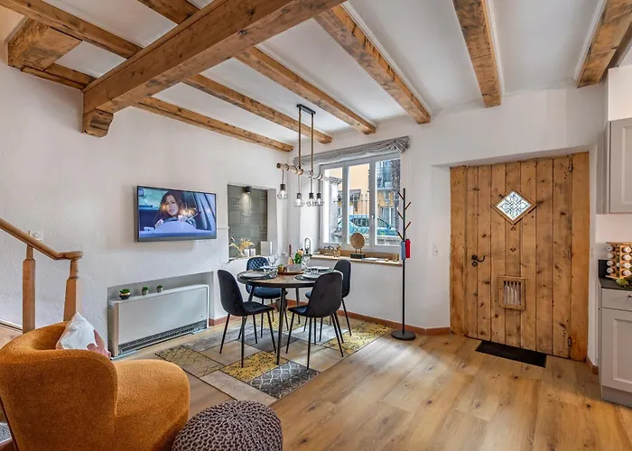 Apartman Casa Oliva - Boutique Townhouse - - Happy