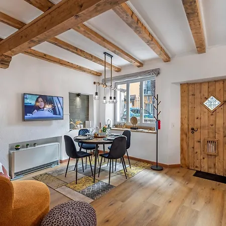 Apartament Casa Oliva - Boutique Townhouse - - Happy