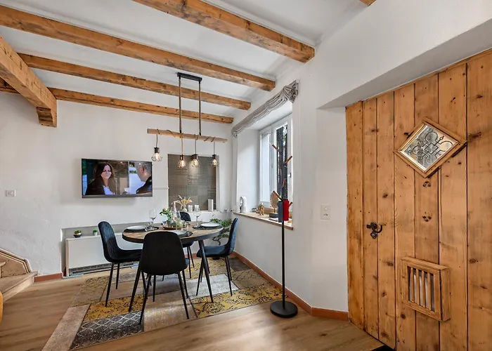 Casa Oliva - Boutique Townhouse - - Happy 阿斯科纳